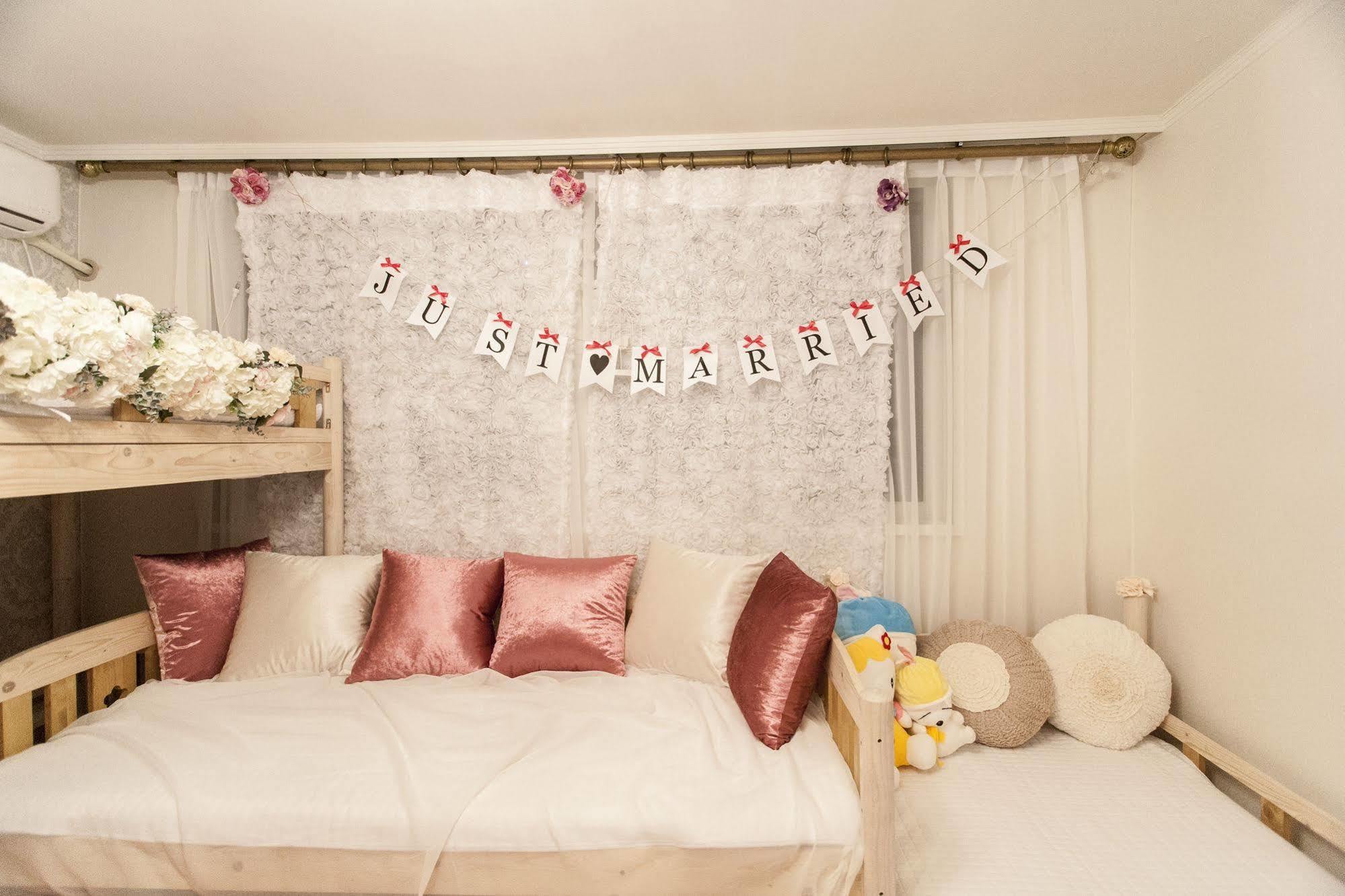 Unni House Hostel โซล ภายนอก รูปภาพ
