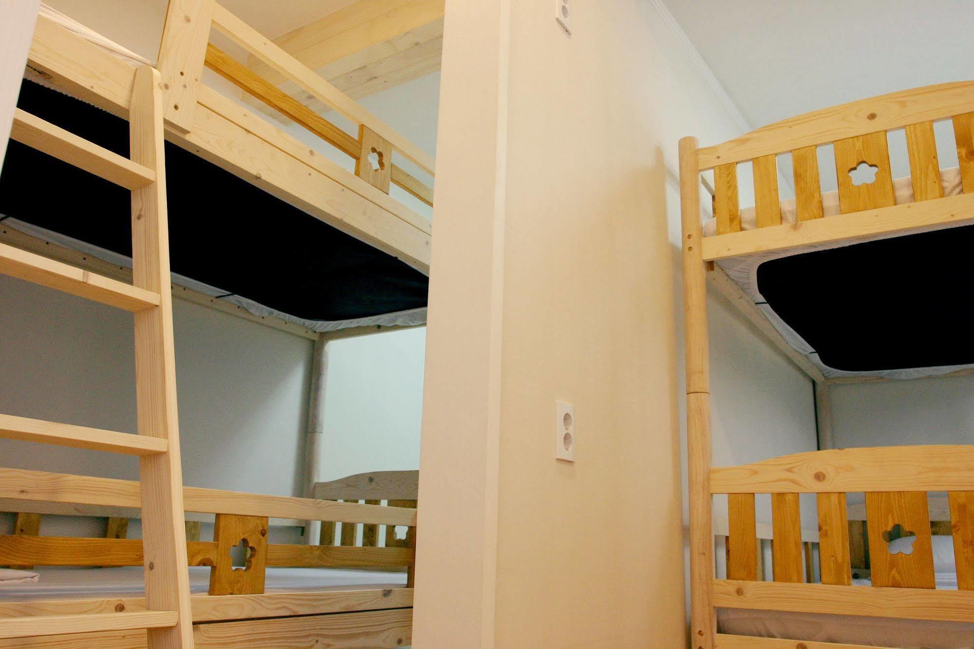 Unni House Hostel โซล ภายนอก รูปภาพ