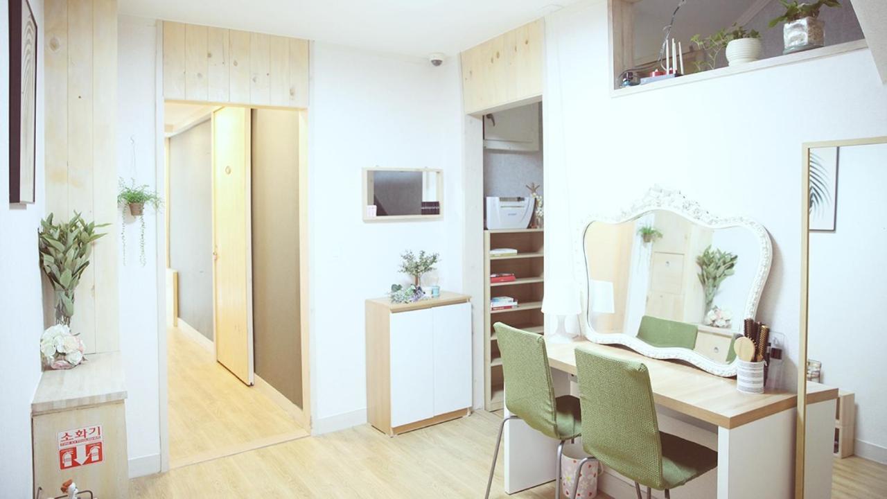 Unni House Hostel โซล ภายนอก รูปภาพ